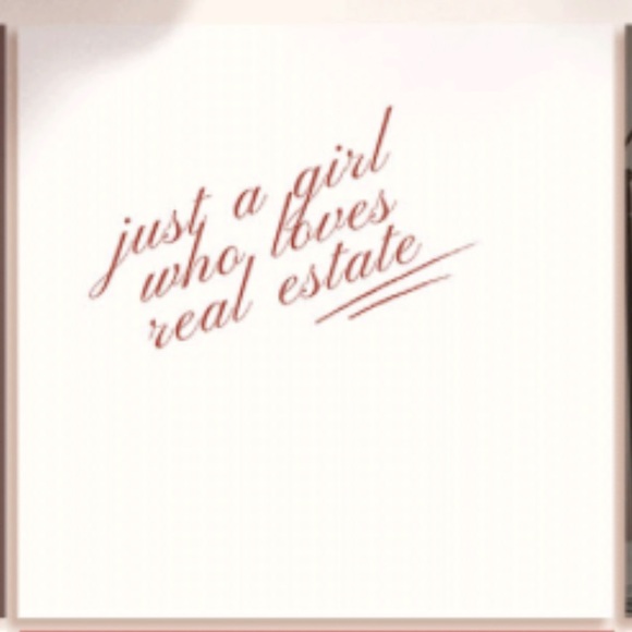 Meet your Posher, Michelle - Picture 5 of 6